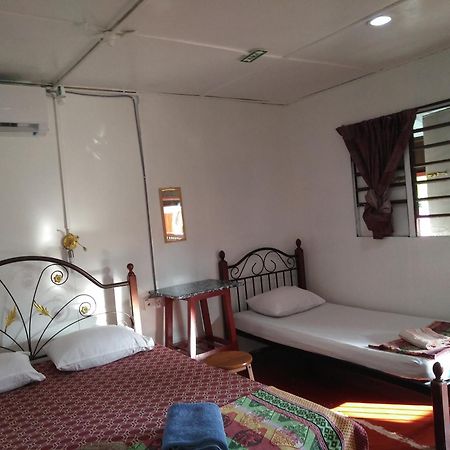 Nazri Nipah Camp Pangkor Hotel Kampung Teluk Nipah Værelse billede
