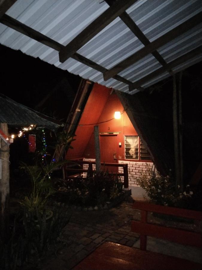Nazri Nipah Camp Pangkor Hotel Kampung Teluk Nipah Eksteriør billede